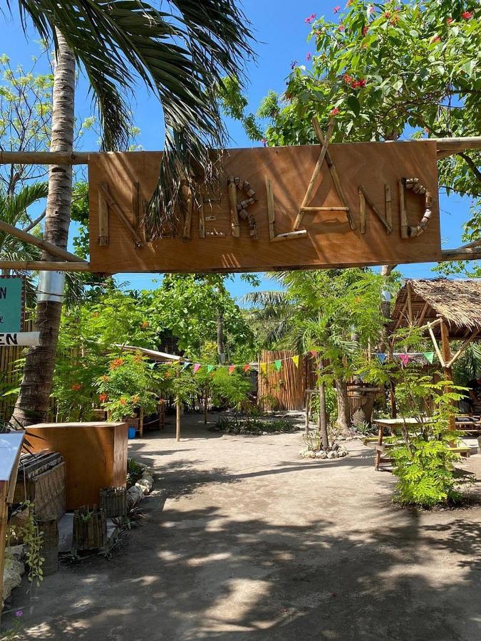 Georgia'S Neverland Hostel เกาะมาลาปัสกัว ภายนอก รูปภาพ