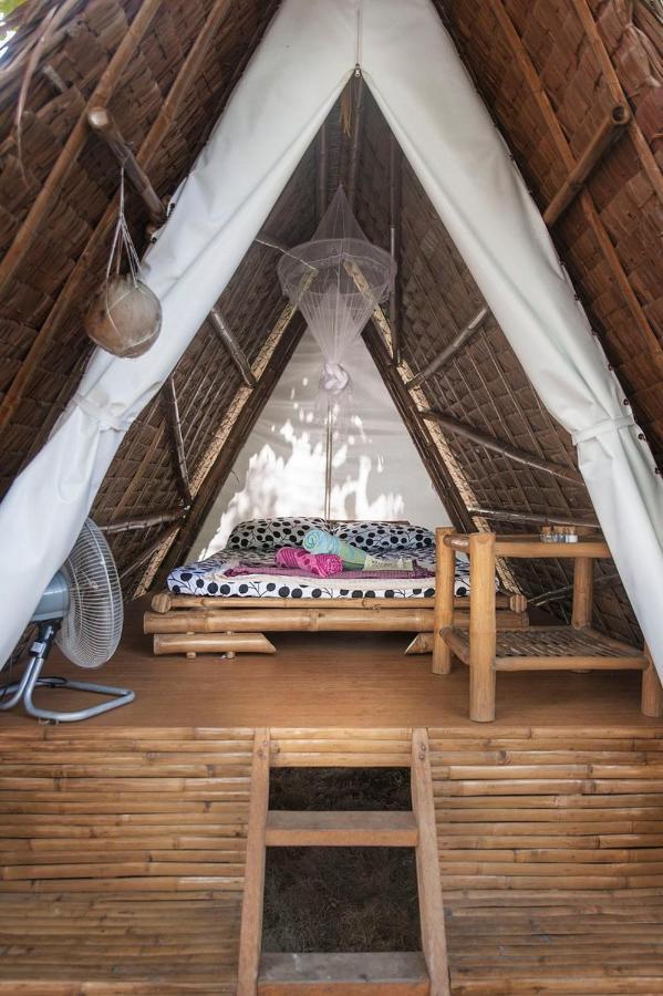 Georgia'S Neverland Hostel เกาะมาลาปัสกัว ภายนอก รูปภาพ
